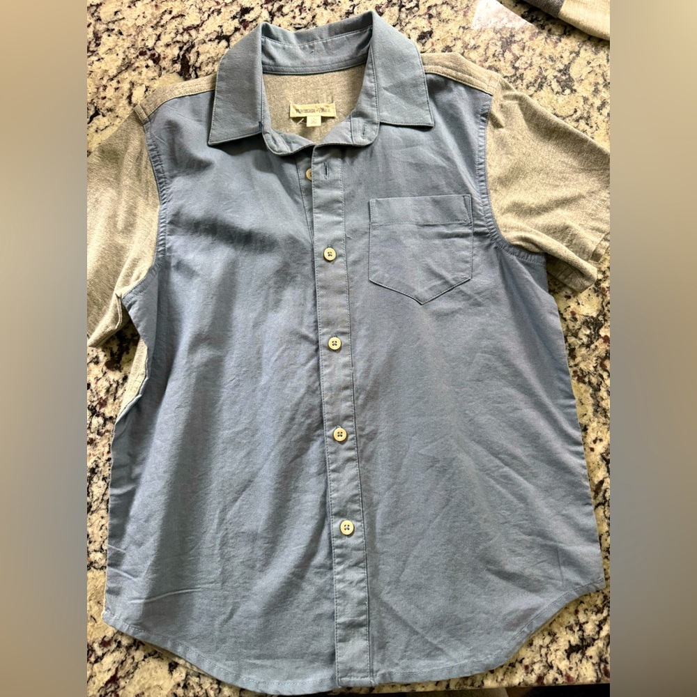 Tucker&TateYouth Small dress shirt